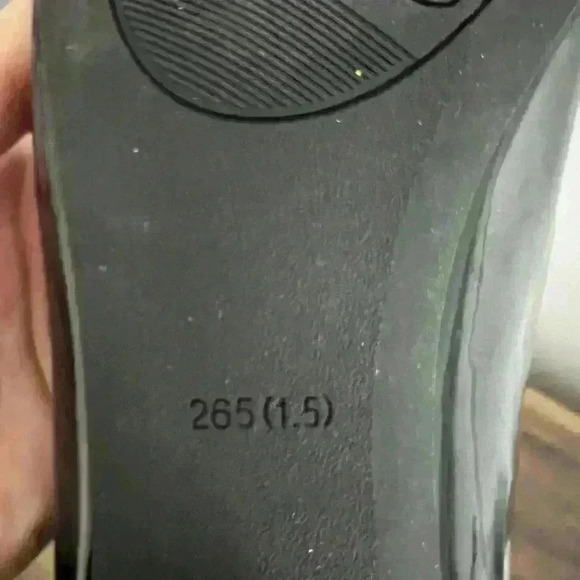 Women's Bow Block Heels Pumps - Picture 8 of 8